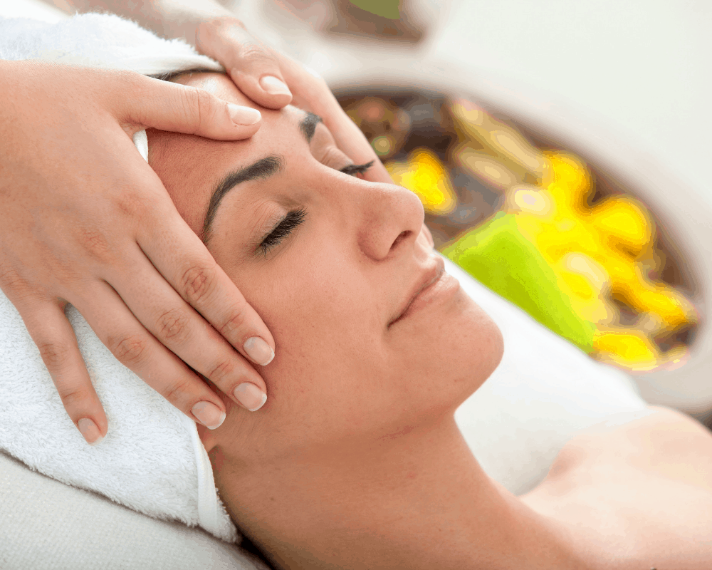 Aroma candles, essential oils and bath salts